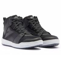 Dainese Ботинки Suburb D-WP Shoes Black/White/Iron-Gate в Чебоксарах