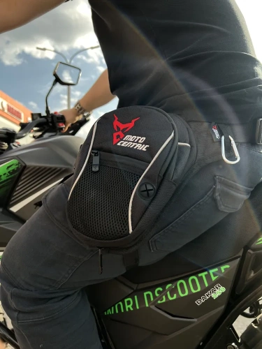 Motolike сумка на пояс красная в Чебоксарах